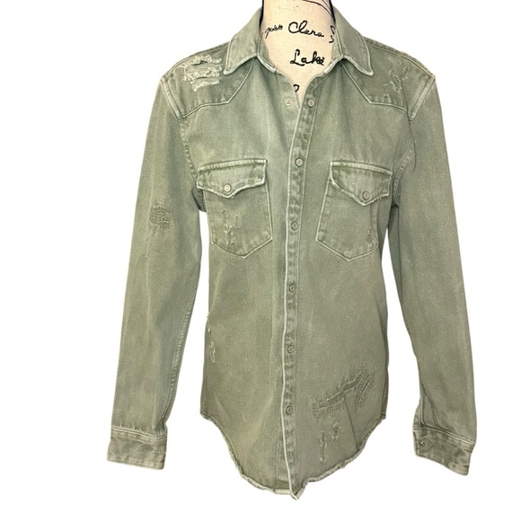 Zara Relaxed Fit Denim distressed Olive Green Women's denim shirt size small - Picture 3 of 8